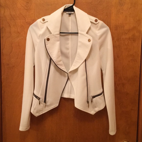 Tobi white moto jacket with gold details - Picture 2 of 4